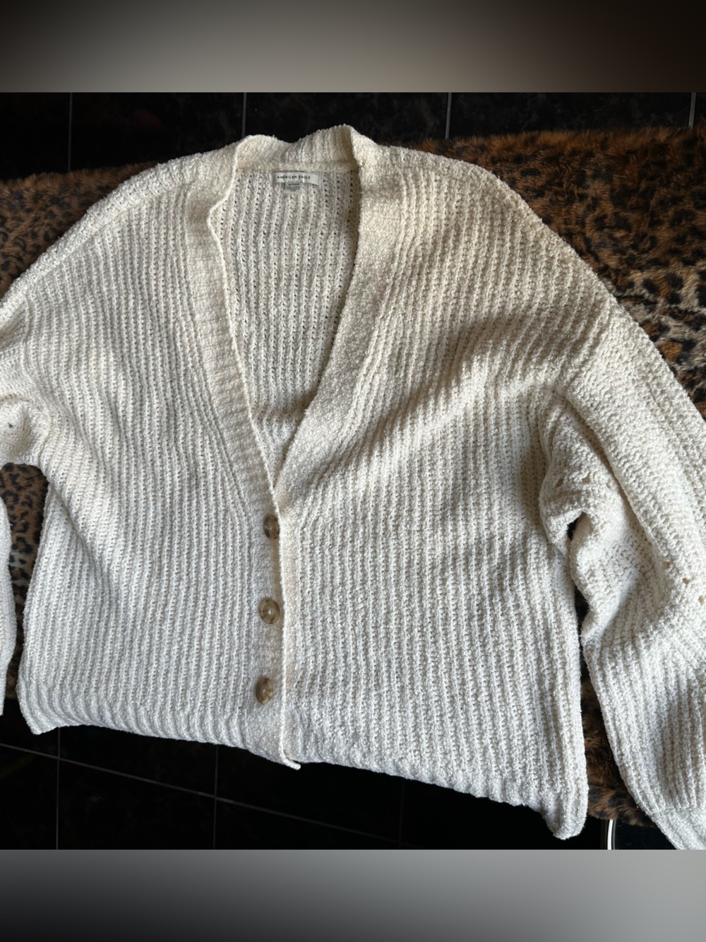 American Eagle boyfriend/ slouchy cardigan
